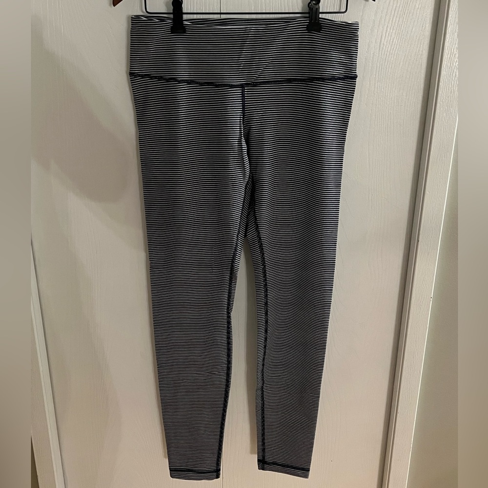 Lululemon Striped Wunder Under